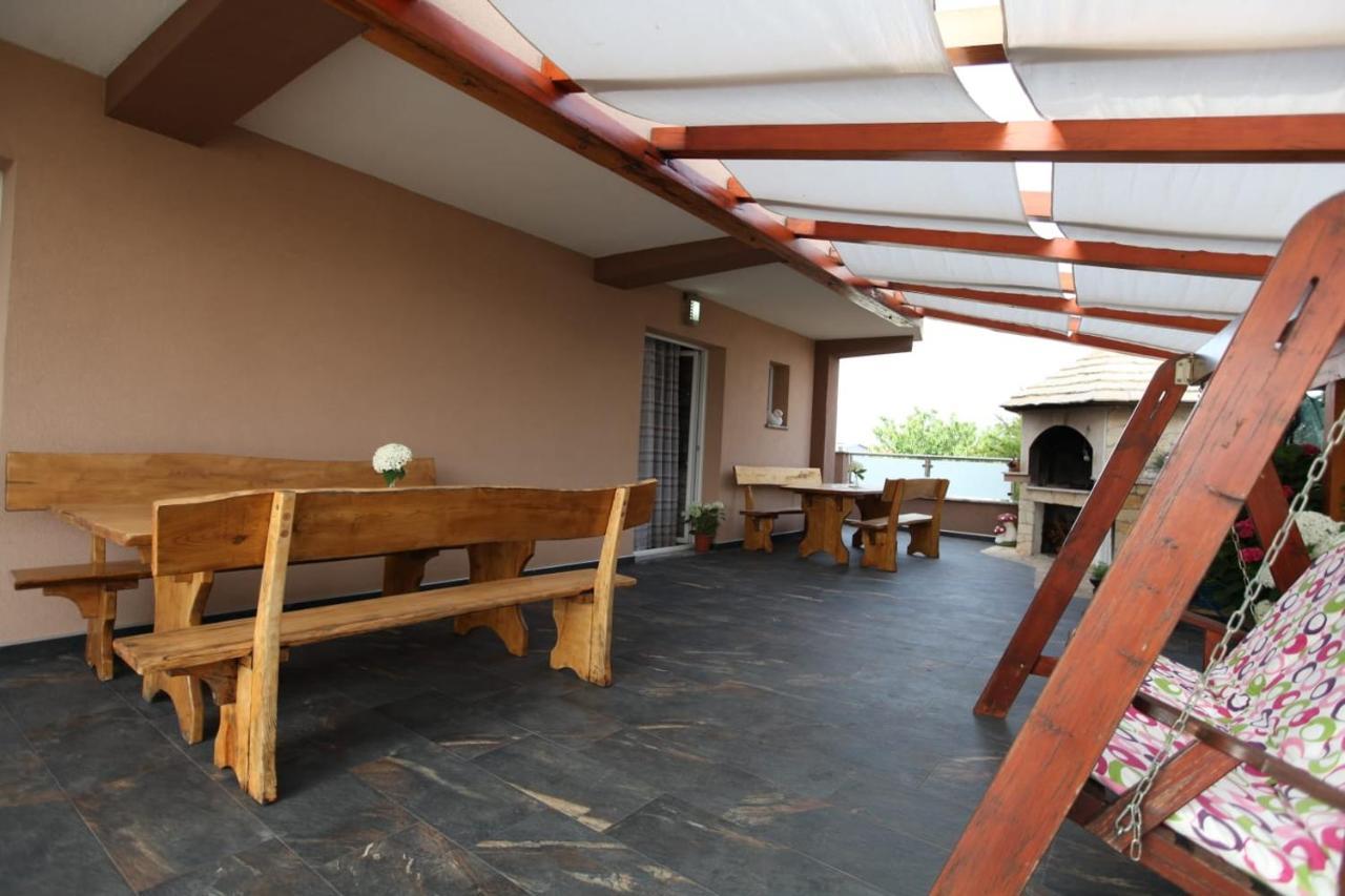 Apartamento Ana & Marija Kaštela Exterior foto