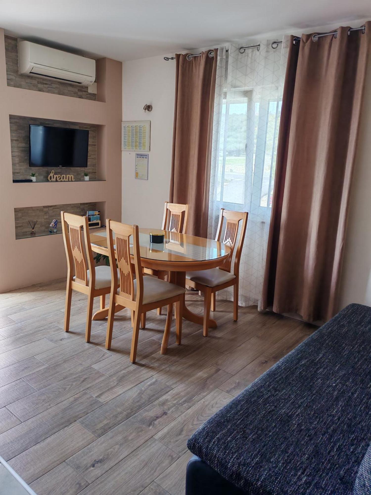 Apartamento Ana & Marija Kaštela Exterior foto