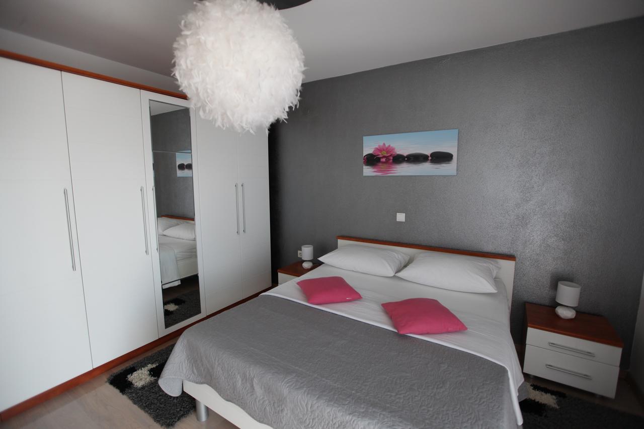 Apartamento Ana & Marija Kaštela Exterior foto