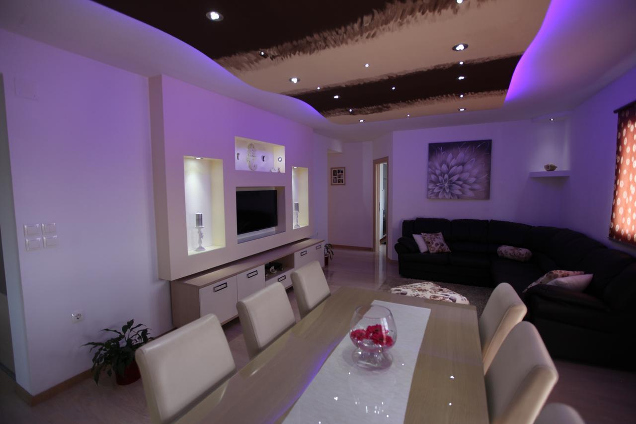 Apartamento Ana & Marija Kaštela Exterior foto